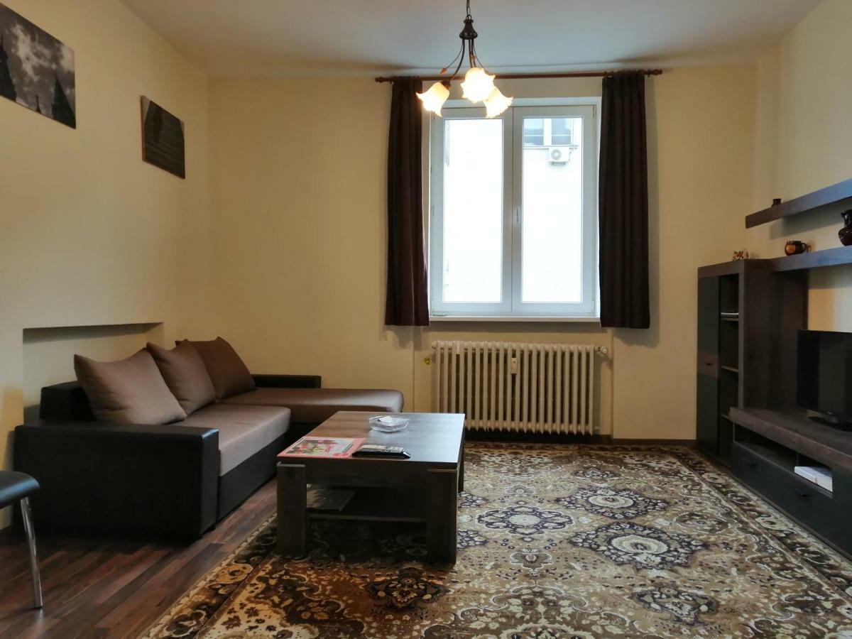 Central Academic Apartment Sofia Zewnętrze zdjęcie
